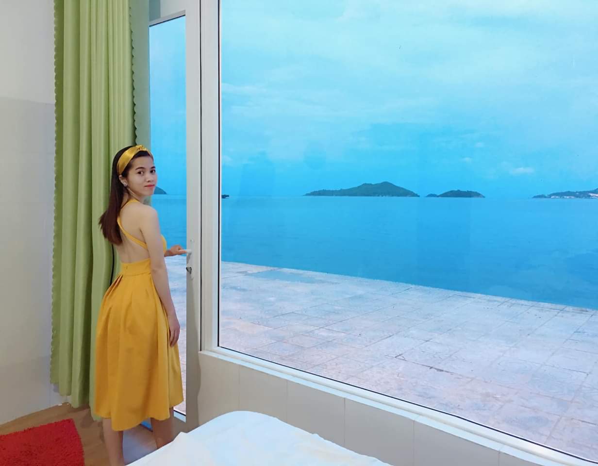 Khách sạn Nam Du